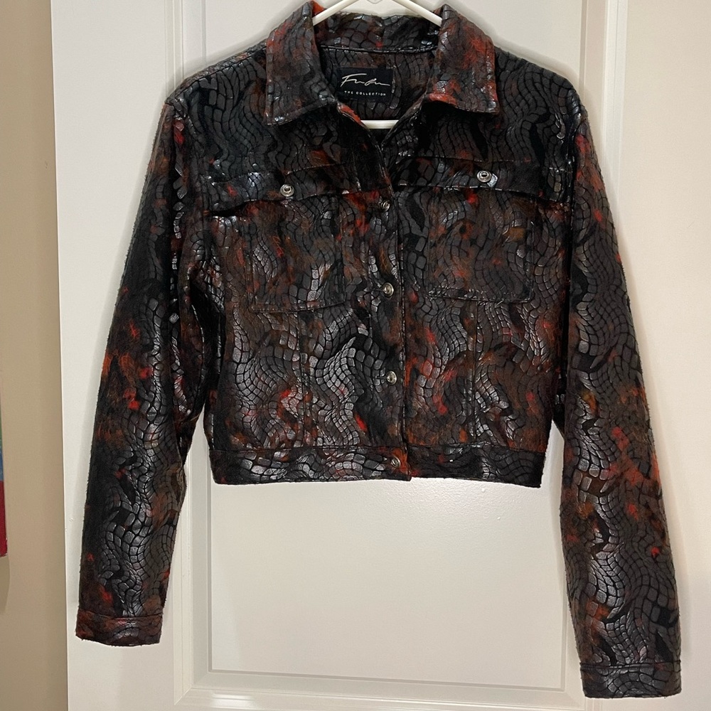 Fubu Vintage 90’s Dark Brown & Burgundy Snakeskin Cropped Jacket Size 7/8